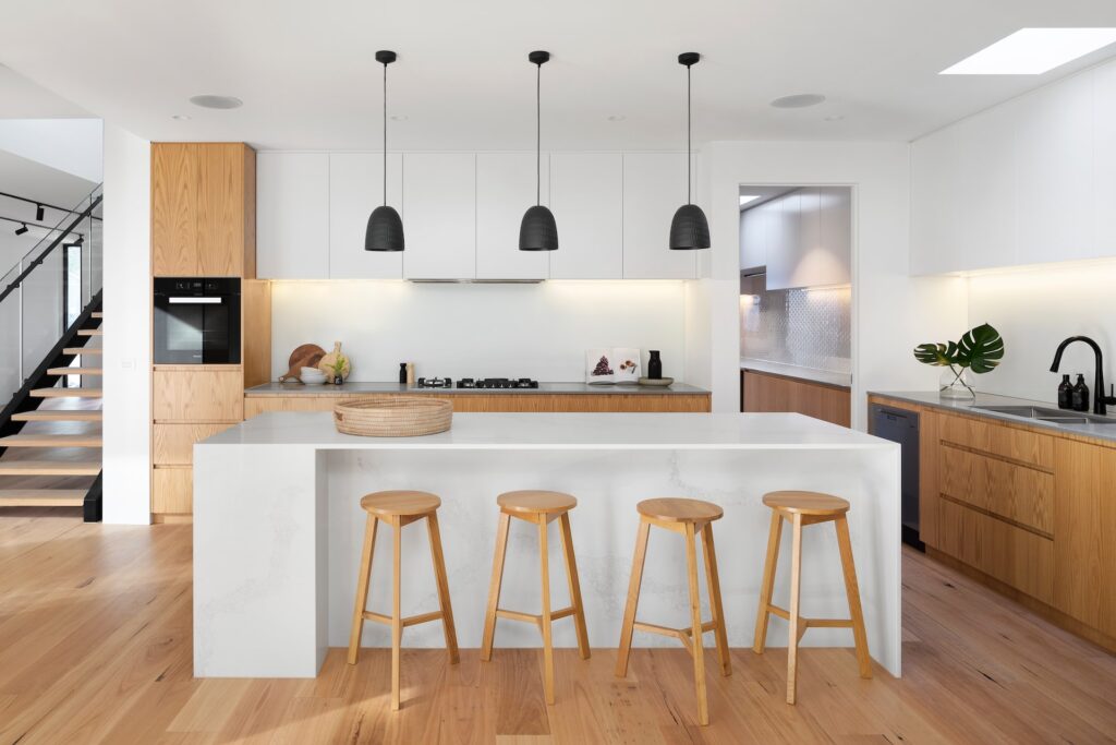 r architecture trcj 87yoh0 unsplash.jpg